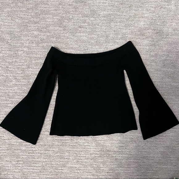 Aritzia Wilfred Fleur Sweater Bell Sleeve In Black - Picture 4 of 8